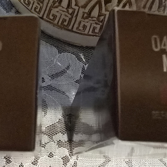 Maybelline Instant Age Rewind Perfector 4-In-1 Whipped Matte Makeup - Deep Mocha - Picture 2 of 5